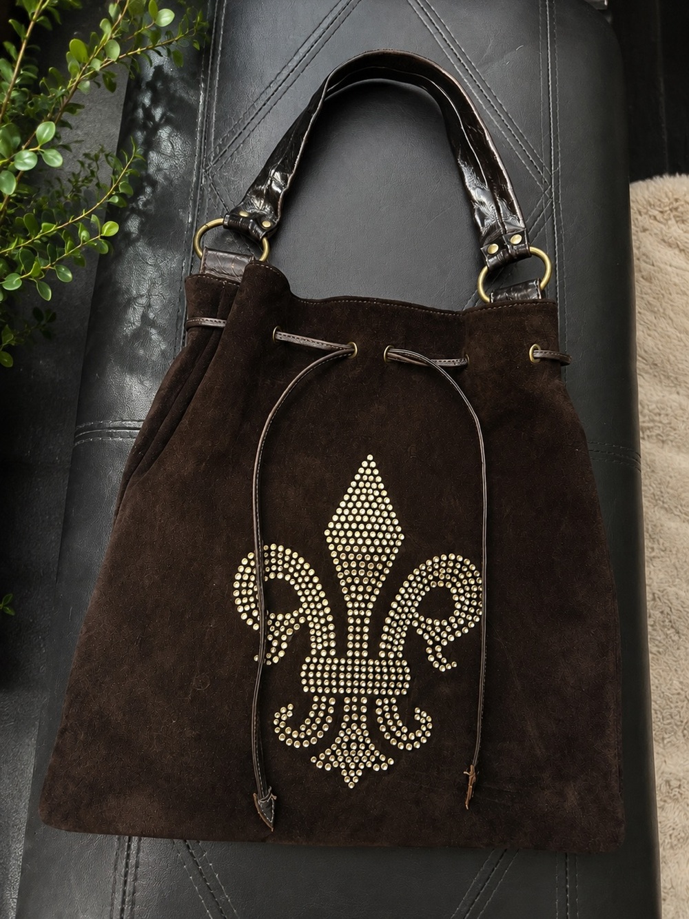 Vintage Y2K Tammi Lyn Chocolate Brown Suede Fleur-de-Lis Rhinestone Hobo Bag